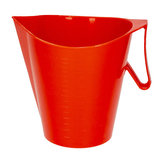 Baldes plásticos amarillo y rojo Chempro